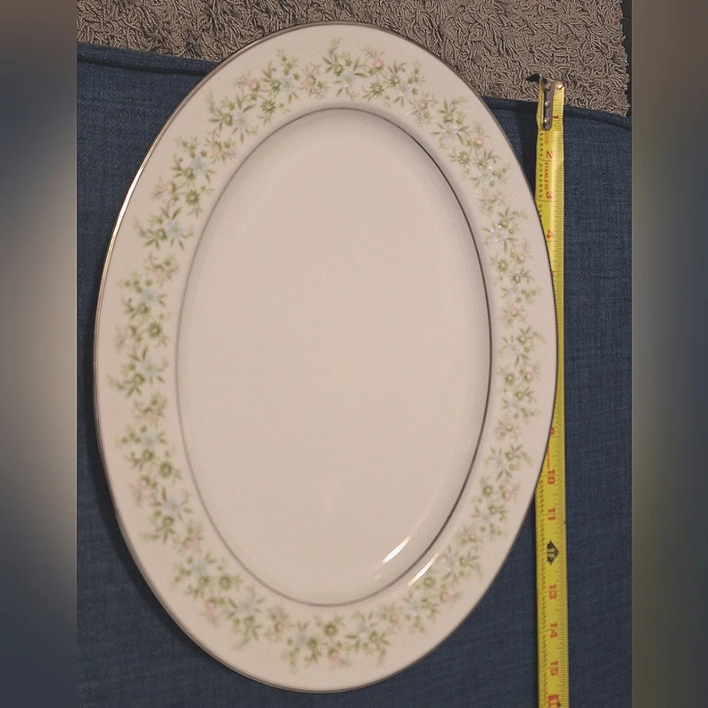 NORITAKE, Savannah Platinum Rim |  Serving Platters & Bowls and Sugar Bo…